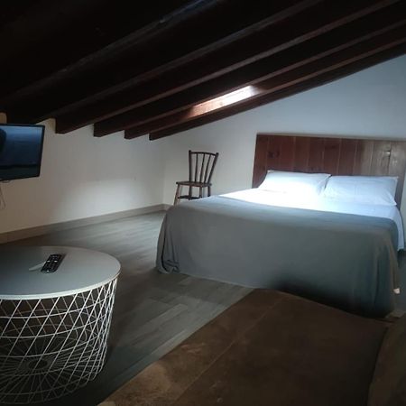 Hotel Papamoscas La Hiruela Eksteriør bilde