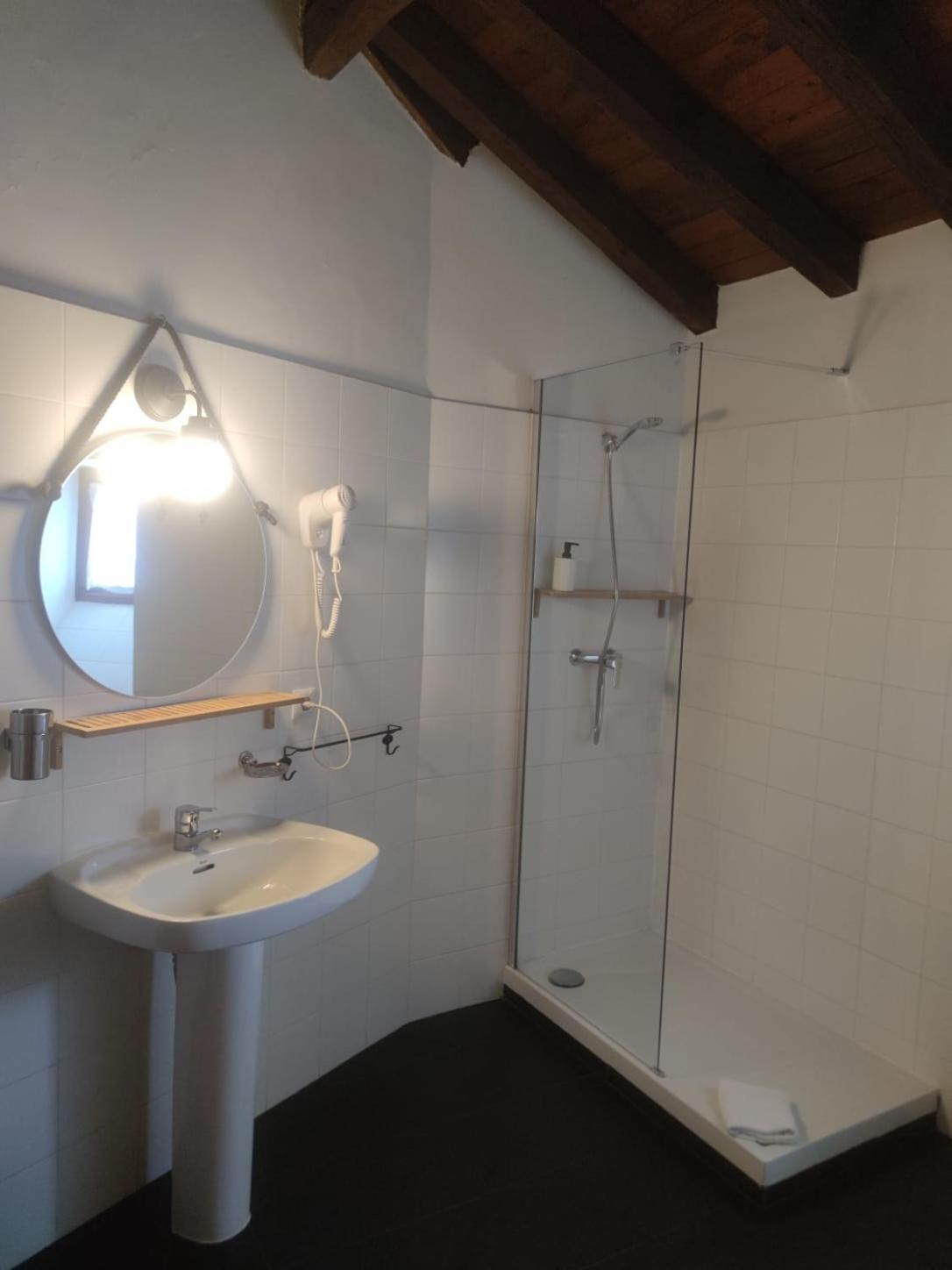 Hotel Papamoscas La Hiruela Eksteriør bilde