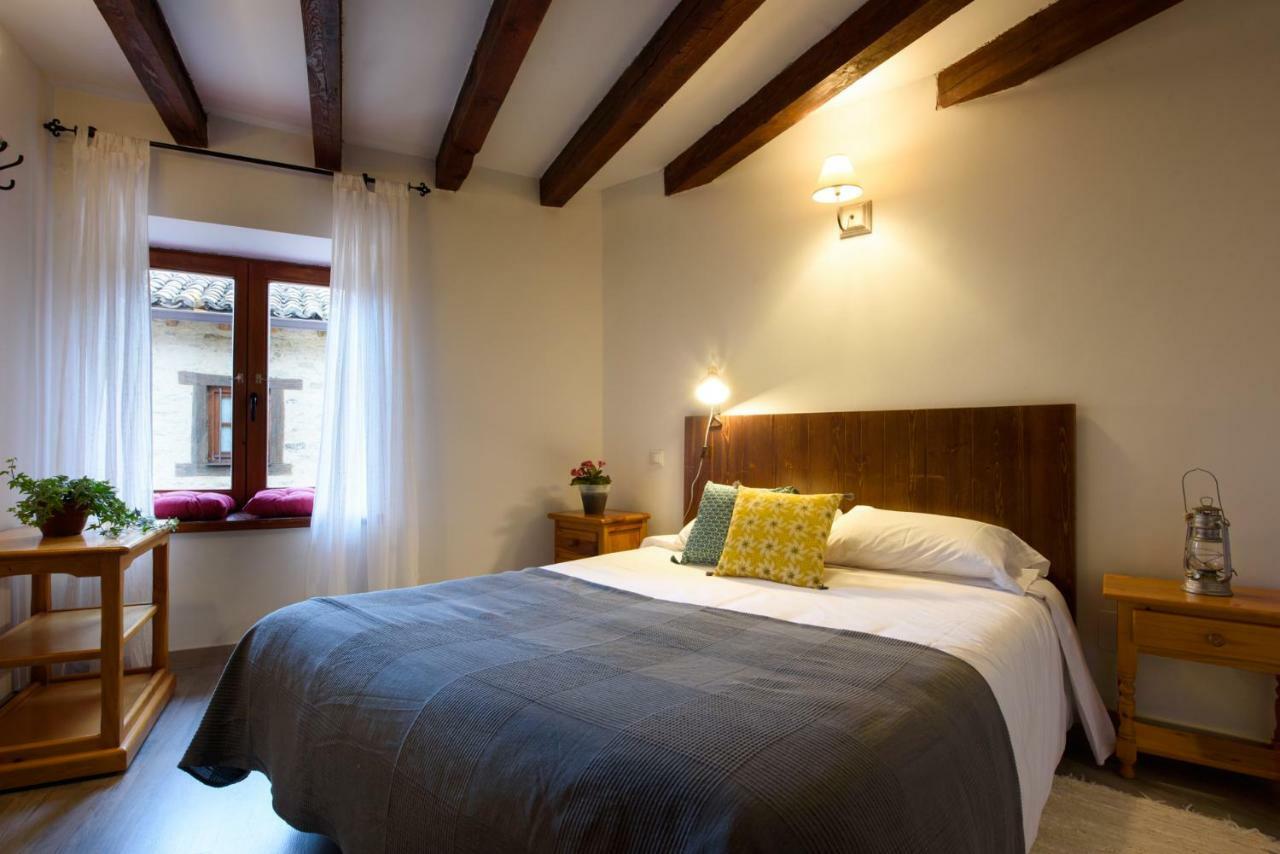 Hotel Papamoscas La Hiruela Eksteriør bilde